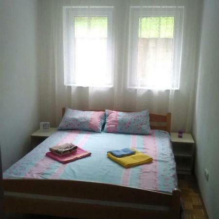 Apartman Jevtic 1 Gornja Toplica Экстерьер фото