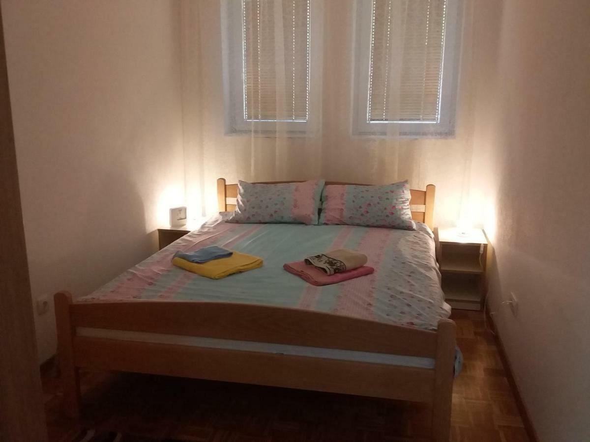 Apartman Jevtic 1 Gornja Toplica Экстерьер фото